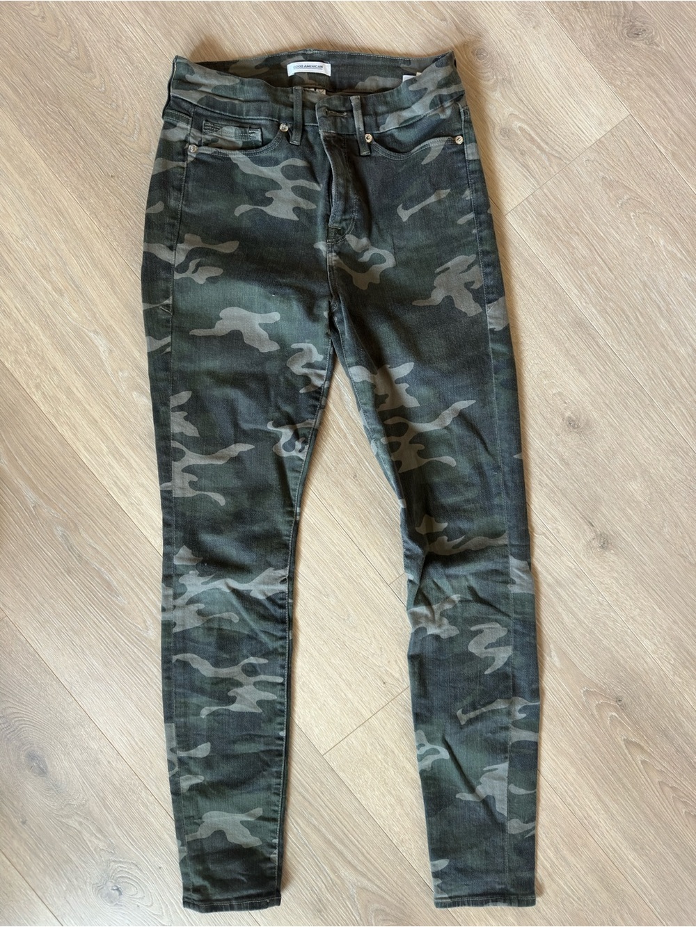 Good American good legs Olive Green Camo Skinny Jeans